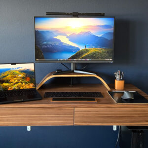Walnut Floating Desk (44 x 22 x 5.5") - Woodworking Plans